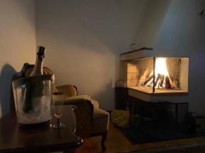 Stockholm City Room for digital Nomads Elegance & Comfort - Tryggt & Privat - Room3, Täby